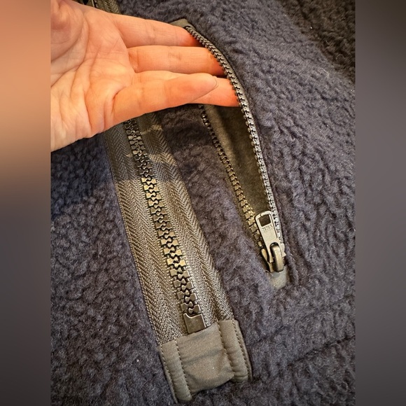 Canada Goose Navy Blue Renfrew Wool Blend Fleece Half‎ Zip Pullover Size XS - Picture 5 of 9